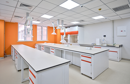 Hospital Lab