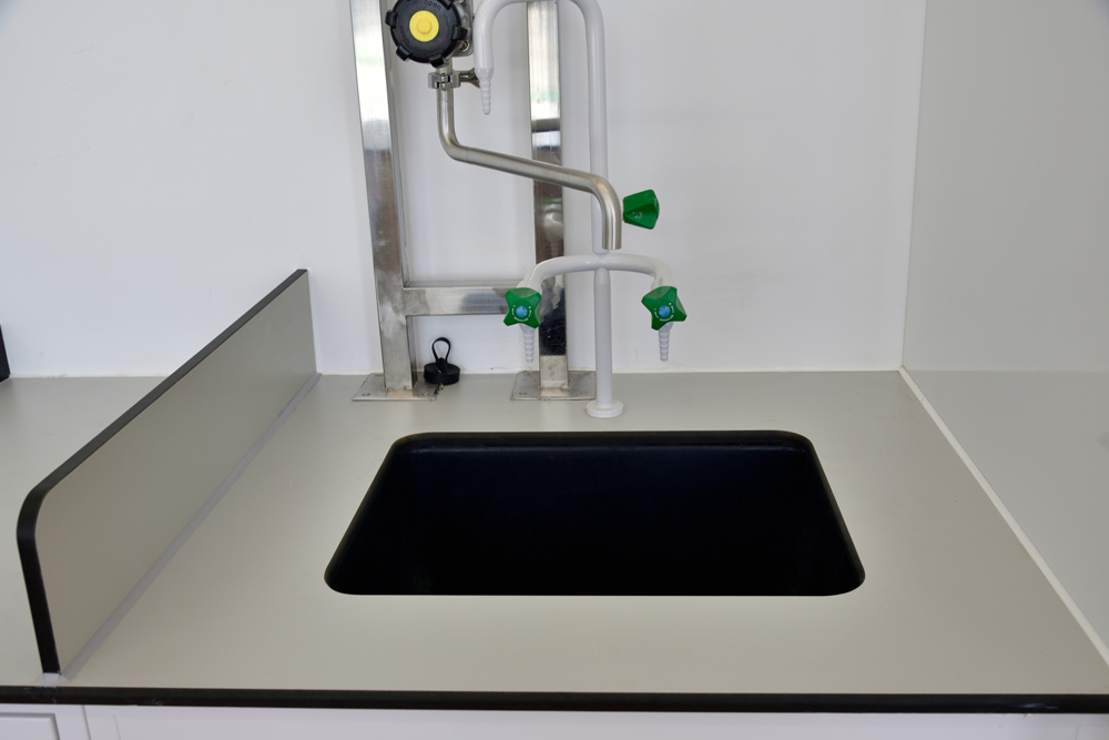 Laboratory Sink Countertop